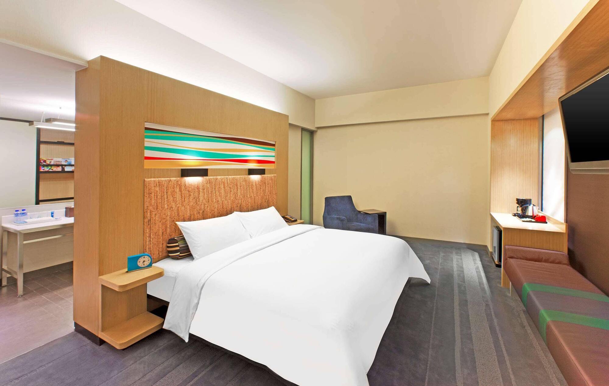 Aloft Nanhai, Foshan Exteriör bild